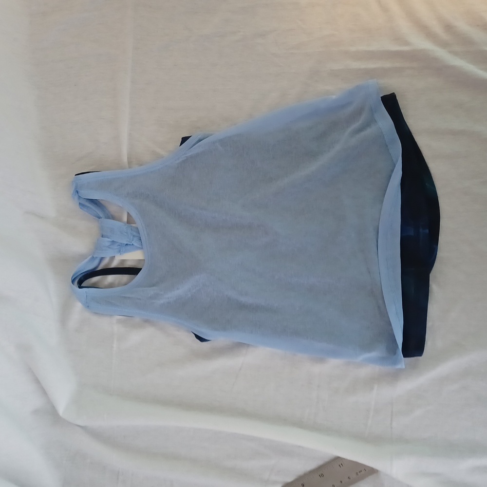 all in motion‎ kids athletic top size XS(4/5)